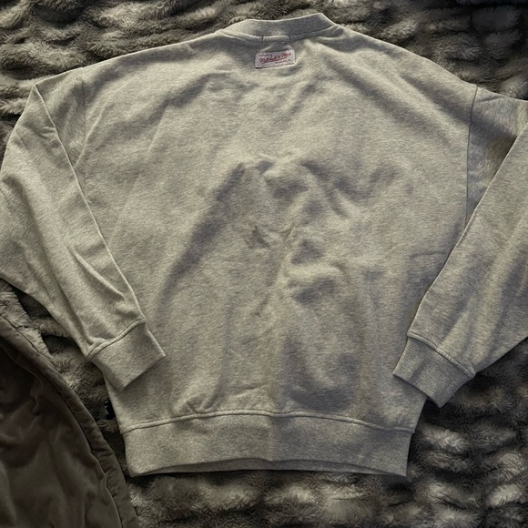 Women's Mitchell & Ness Heather Gray Kentucky Wildcats Logo Pullover Sweatshirt - Picture 4 of 9